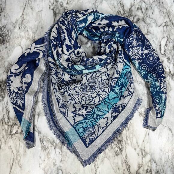 J. Jill Blue 46” X 46” Square Fringed Scarf Wrap Large Floral Geometric - Picture 1 of 8